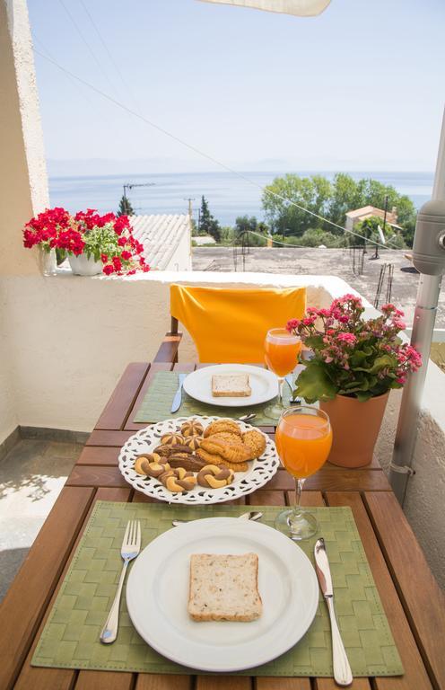 Apartments Margarita Kaizer Bridge Achílleion Dış mekan fotoğraf